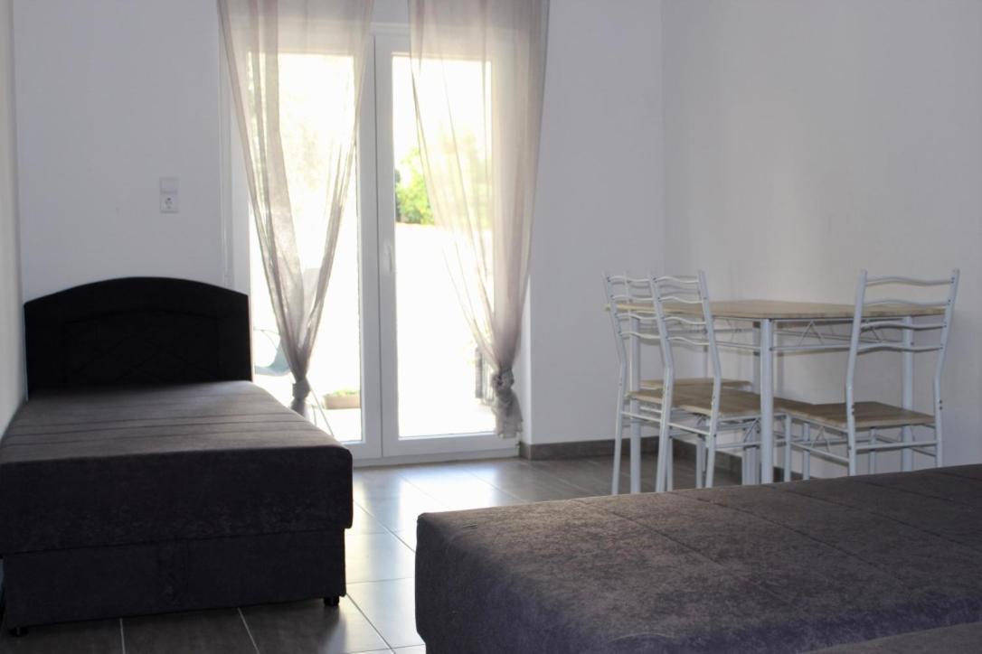 Filipovic Apartmani 메덜린 외부 사진