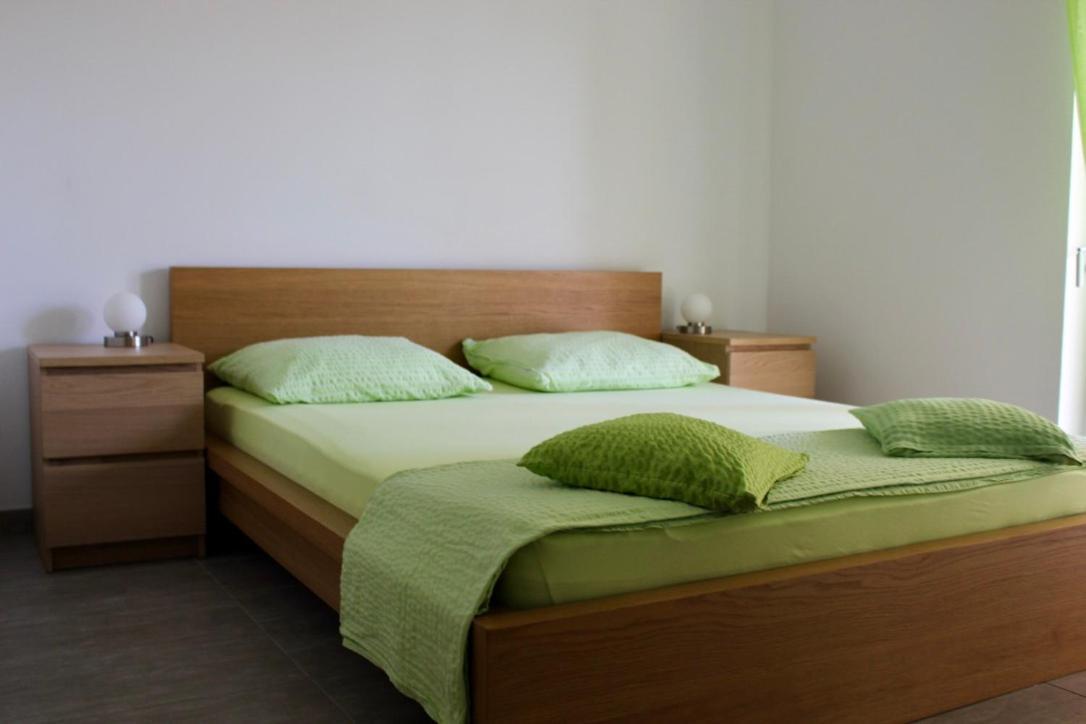 Filipovic Apartmani 메덜린 외부 사진