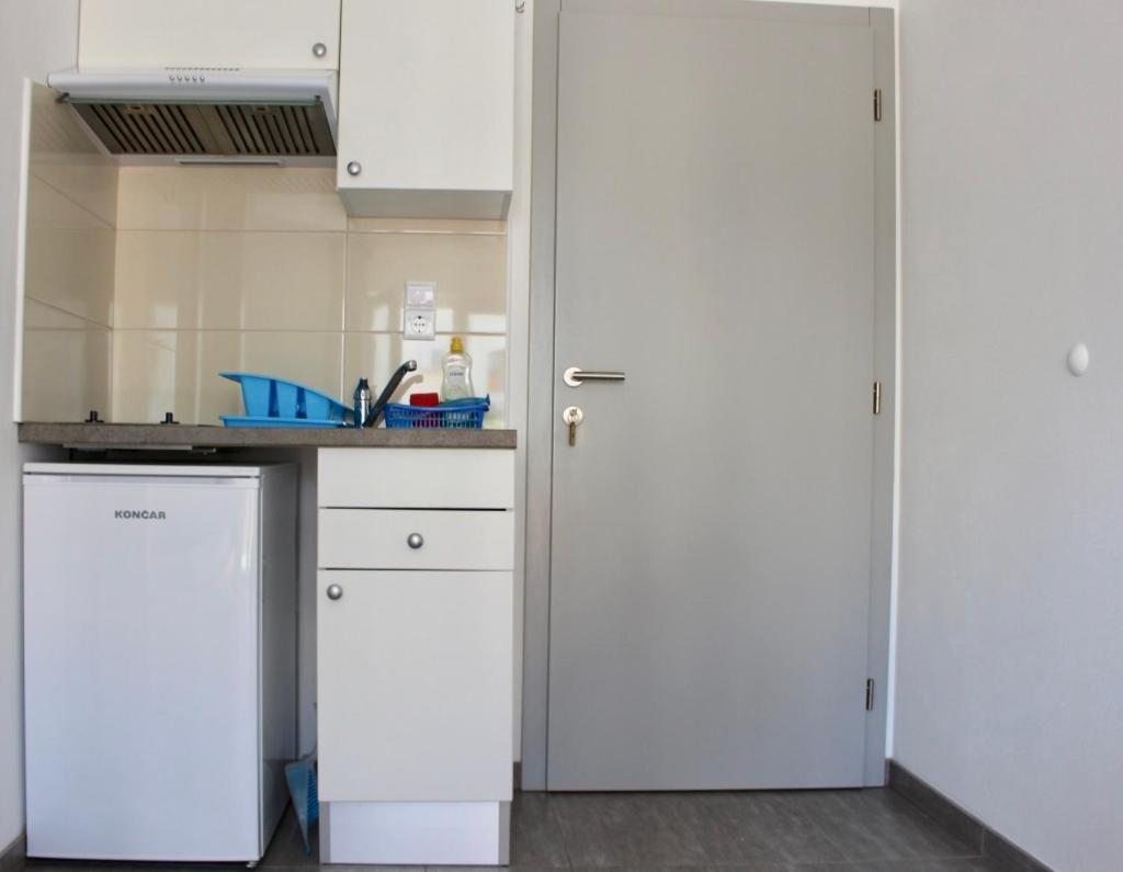 Filipovic Apartmani 메덜린 외부 사진