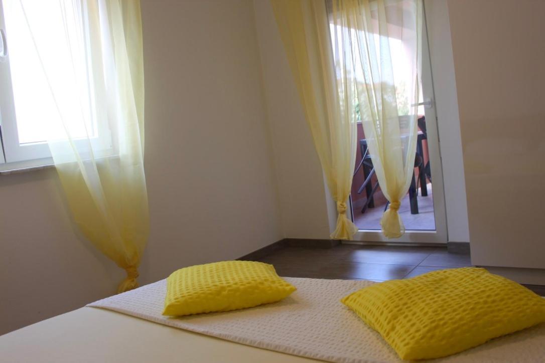 Filipovic Apartmani 메덜린 외부 사진